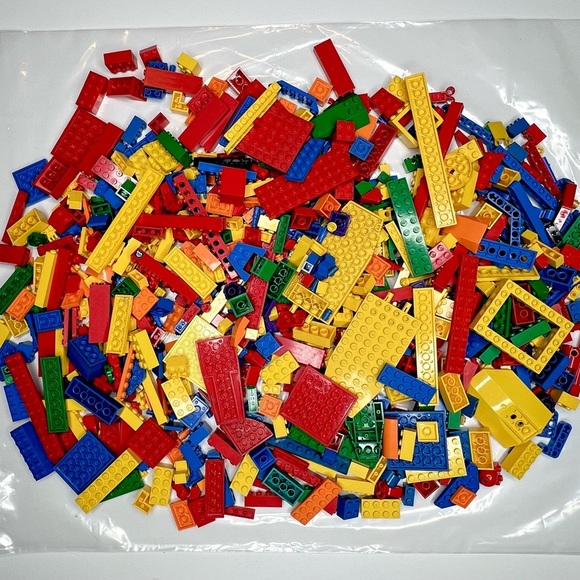 Lego 2.2lb Lot Primary Colors Building Blocks Assorted Pieces - Picture 1 of 3